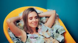 Една зодия се отрупва с пари, друга се впуска в невероятно приключение